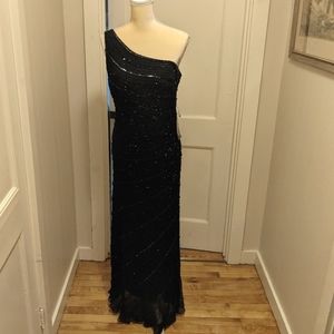 NWT Pissarro  Nights black Sequined Gown  Beautiful!